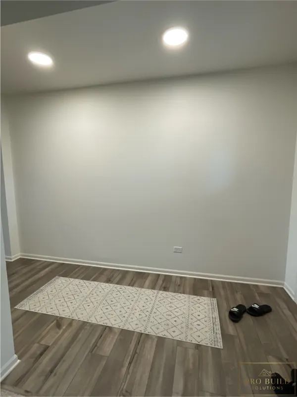 Interior Walls before wolscot, Plainfield, IL